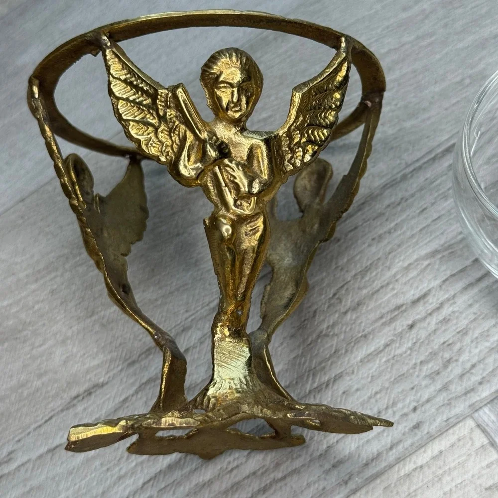 Ornate Angel Cherub‎ Candle Holder Glass Insert Brass Tone Tabletop Decor